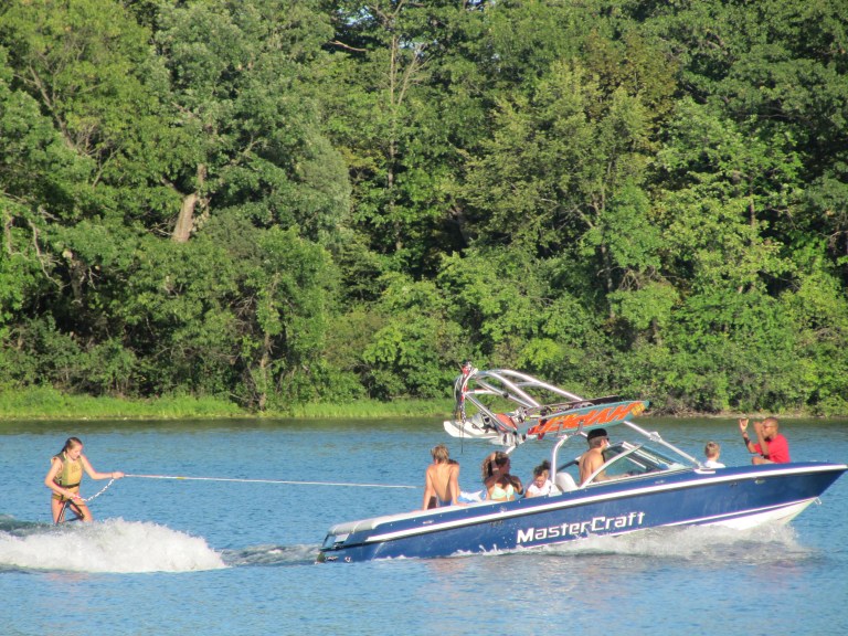 IMG_2715 bateau enfants